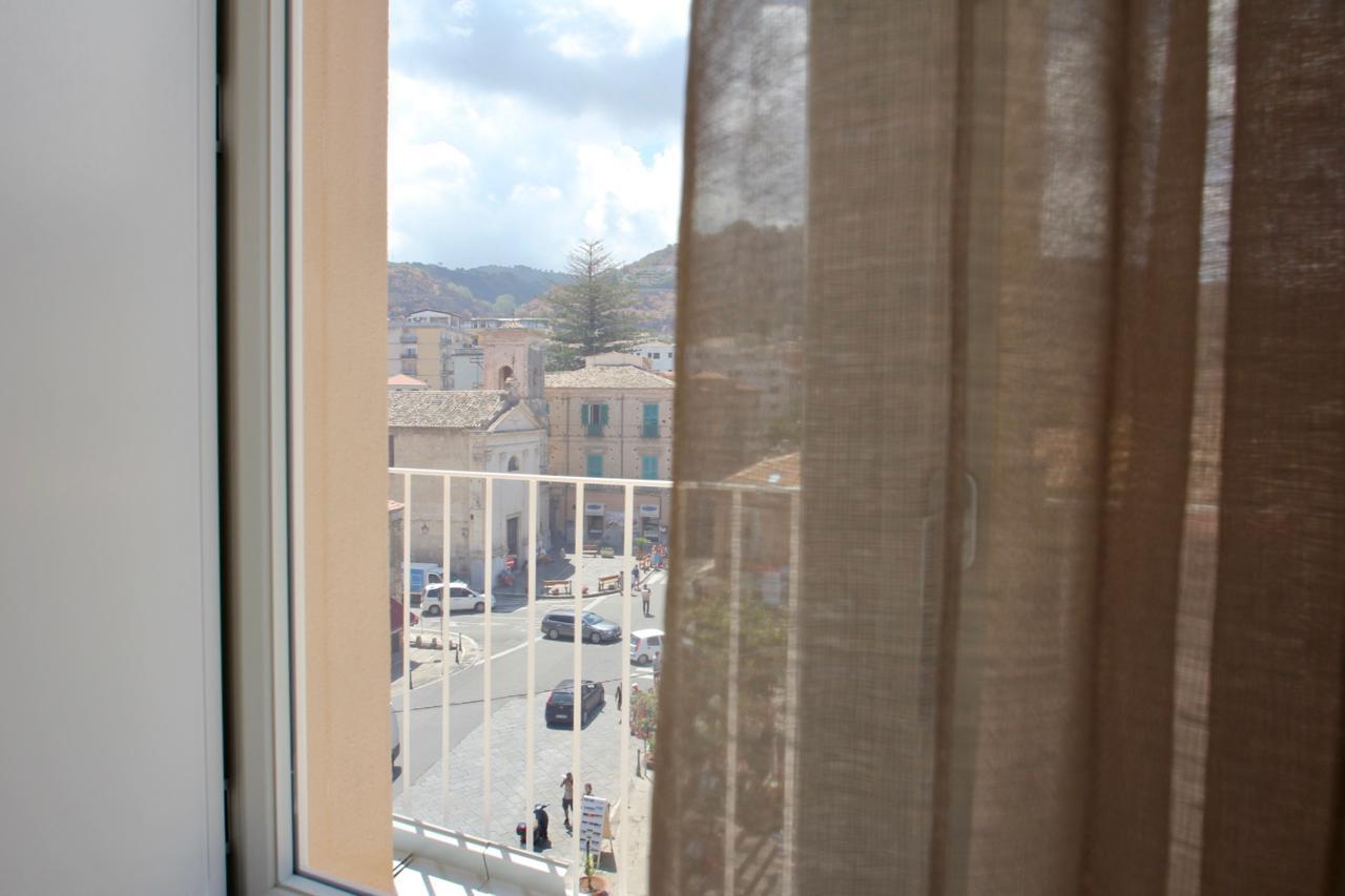 Townhouse Tropea Panzió Kültér fotó