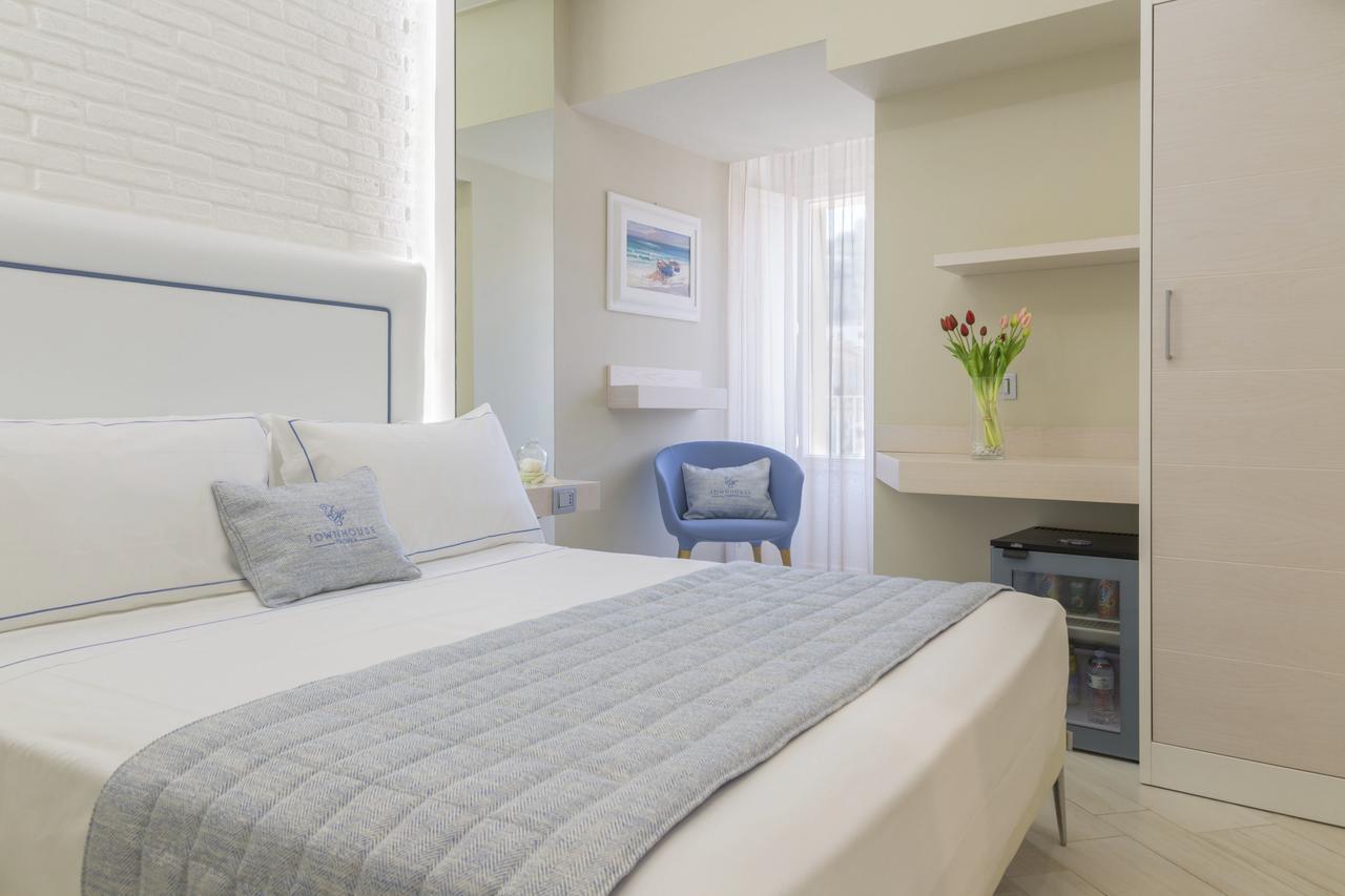 Townhouse Tropea Panzió Kültér fotó